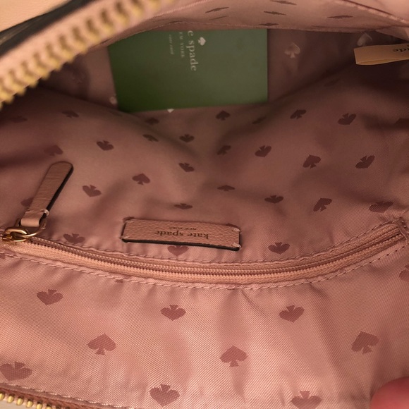Kate Spade- BRAND NEW Jackson crossbody top zip - Picture 3 of 5